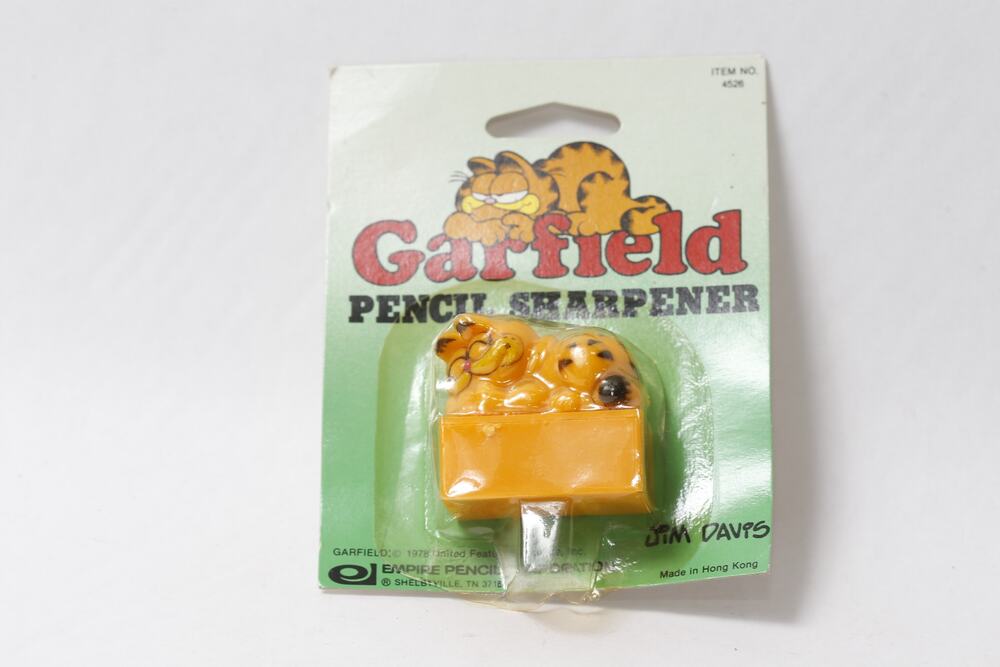 1970s Garfield Pencil Sharpener Jim Davis UFS Stationery ~ 260930-WH 906